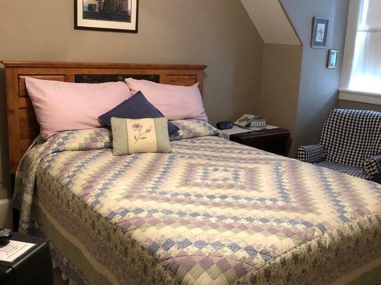 Hawthorn Bed And Breakfast อินดีเพนเดนซ์ ภายนอก รูปภาพ